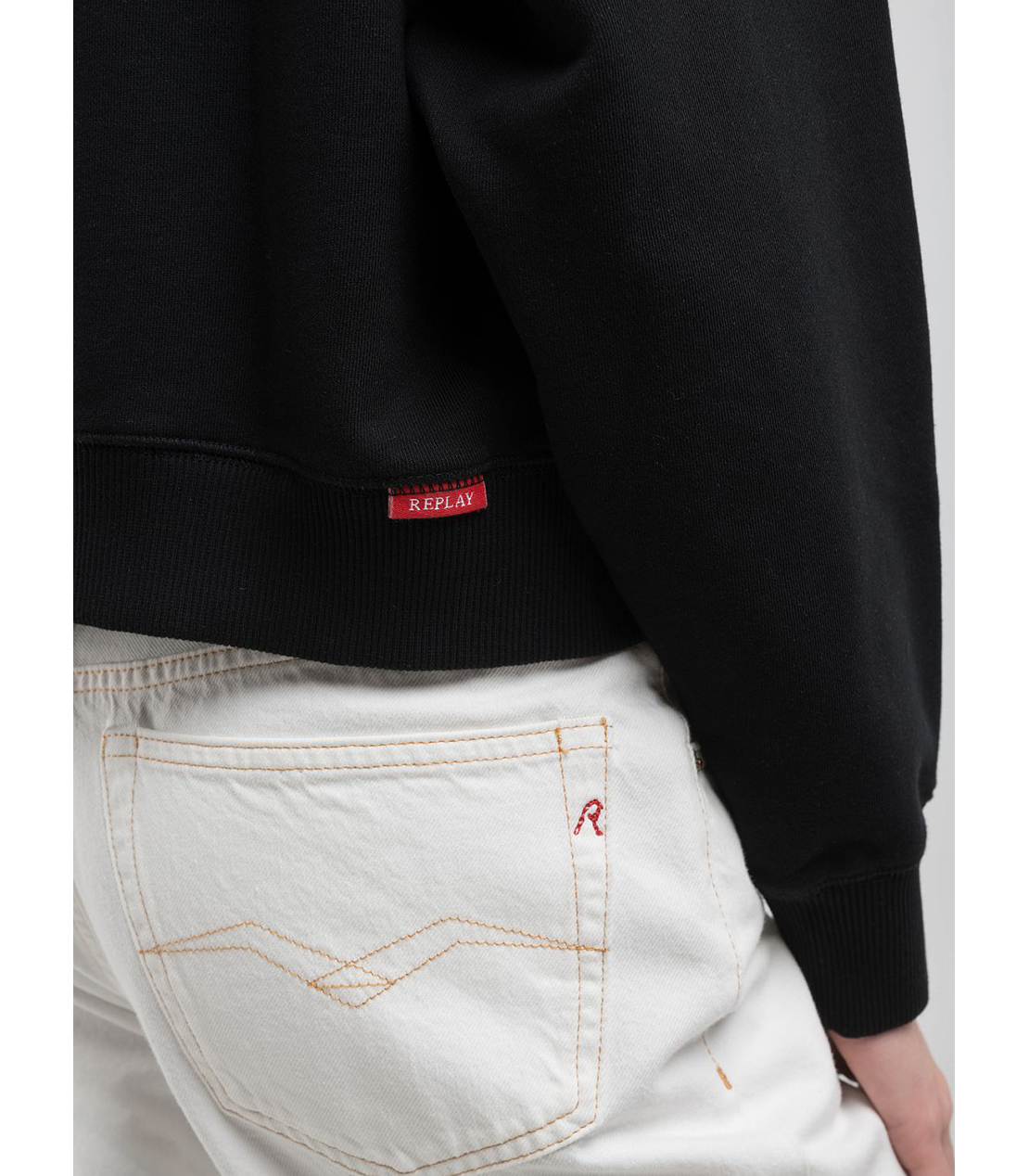 Rロゴ刺繍入りクロップドスウェットシャツ 詳細画像 ブラック 6